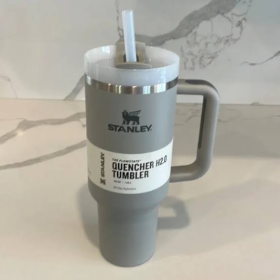 Stanley Style 1.1L Tumbler – All Colors